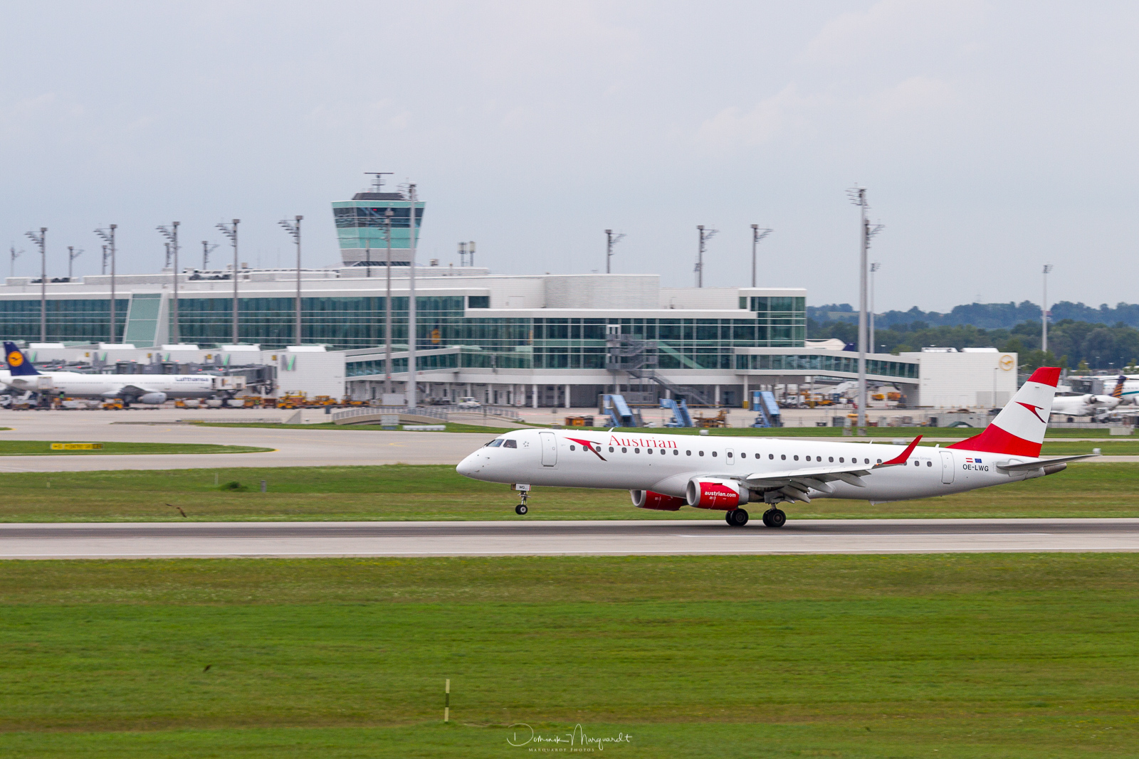 Austrian Airlines / Embraer ERJ-195LR / OE-LWG / MUC / EDDM